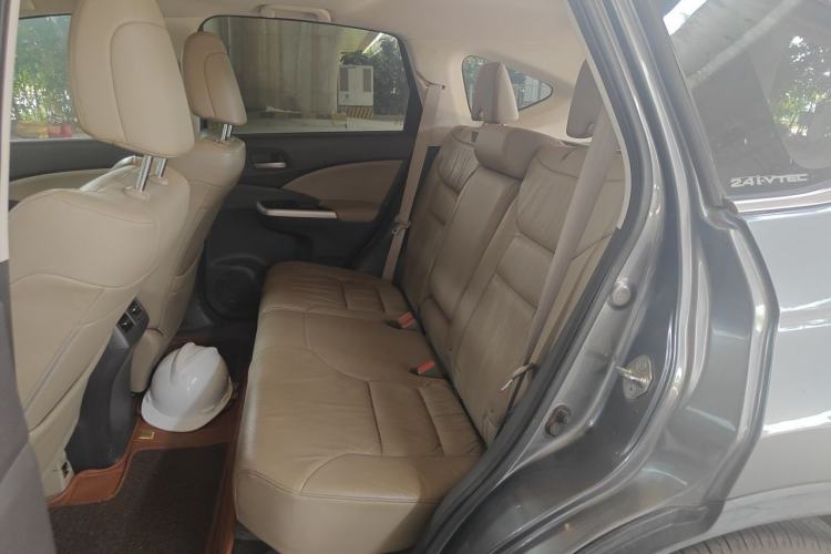Used Honda CR-V 2012 2.4L four-wheel drive luxury version Left Rear Seat