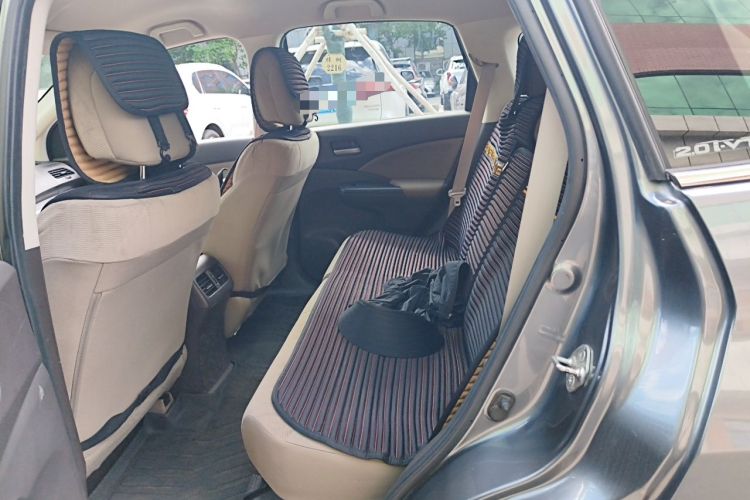 Used Honda CR-V 2012 2.0L two-wheel drive urban version Left Rear Seat