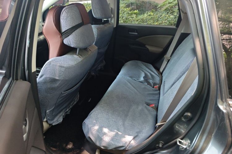 Used Honda CR-V 2012 2.0L two-wheel drive urban version Left Rear Seat