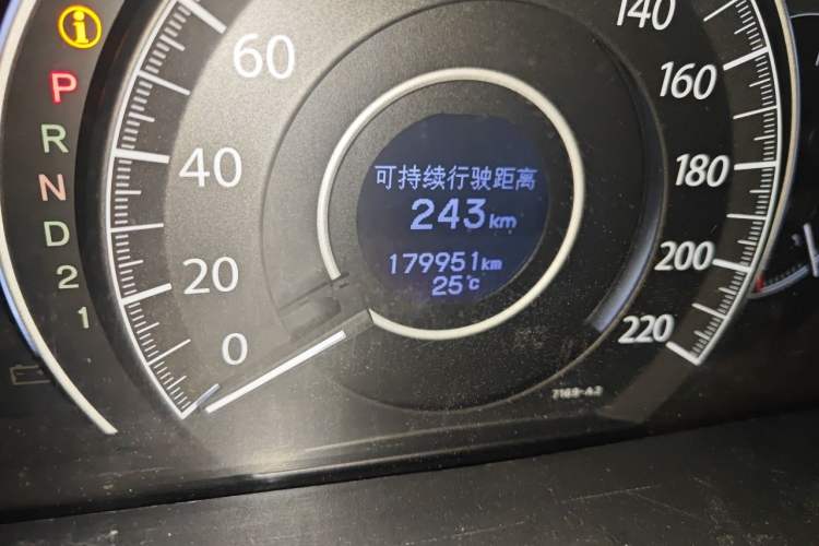 Used Honda CR-V 2012 2.4L four-wheel drive luxury version Odometer Close Up