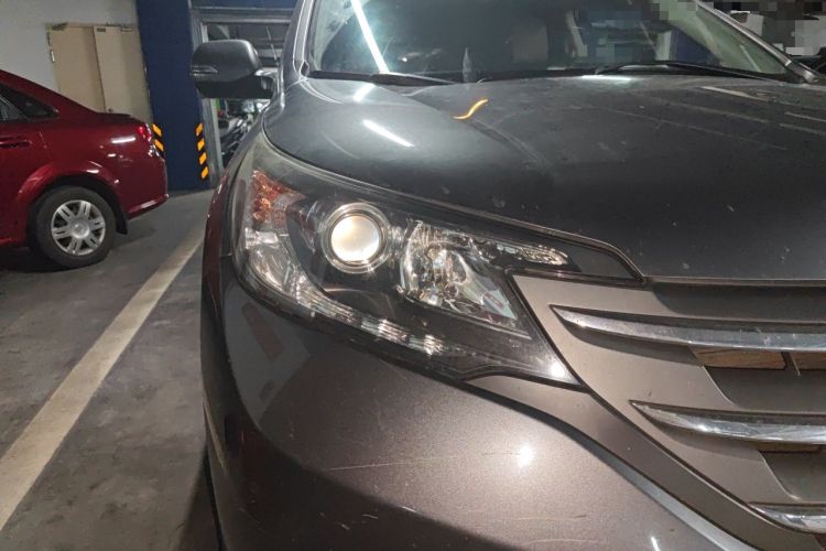 Used Honda CR-V 2012 2.4L four-wheel drive luxury version Right Front Headlight
