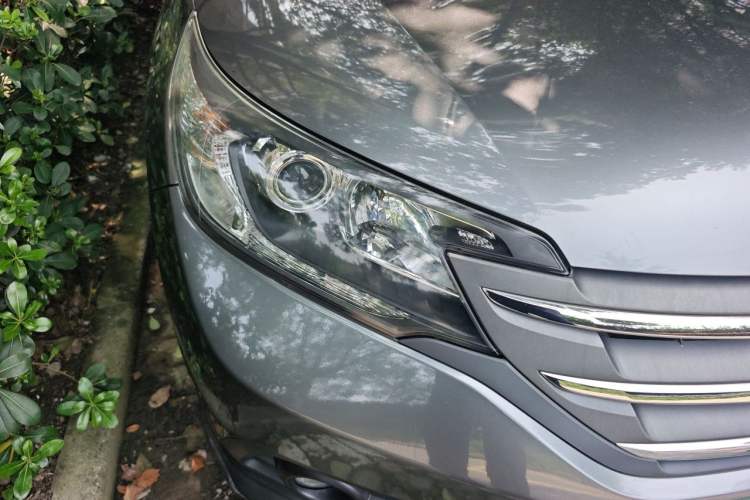 Used Honda CR-V 2012 2.0L two-wheel drive urban version Right Front Headlight