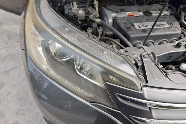 Used Honda CR-V 2012 2.4L four-wheel drive luxury version Right Front Headlight