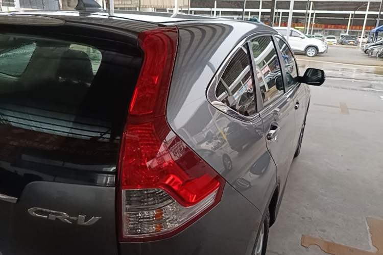 Used Honda CR-V 2012 2.0L two-wheel drive urban version Right Rear Taillight