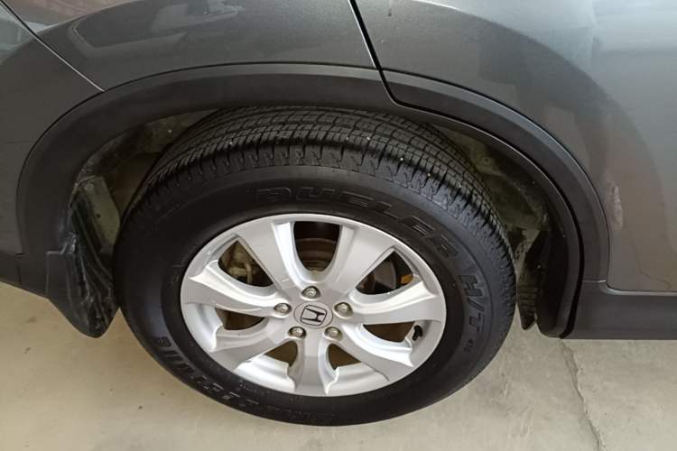 Used Honda CR-V 2012 2.0L two-wheel drive urban version Right Rear Wheel Hub