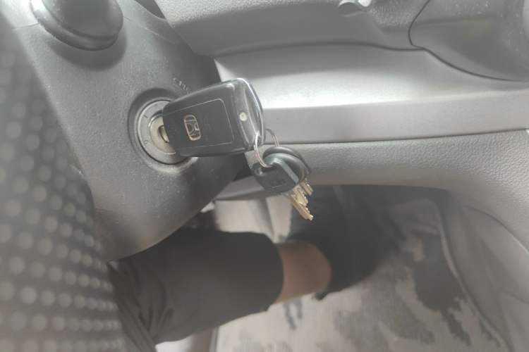 Used Honda CR-V 2012 2.0L two-wheel drive urban version Vehicle Key