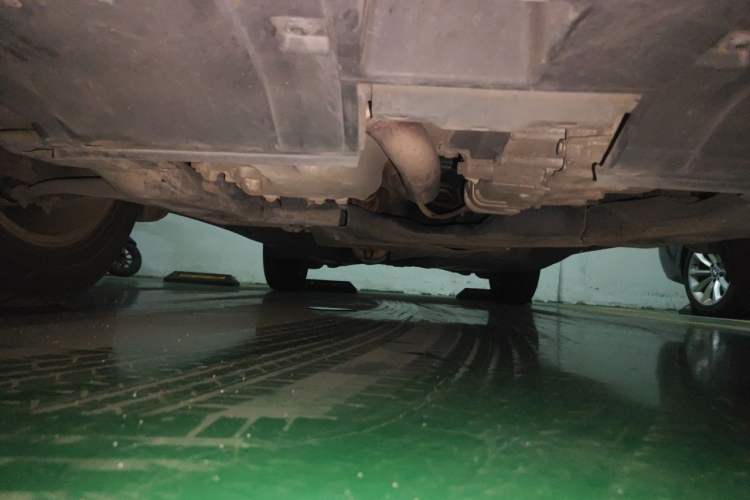 Used Honda CR-V 2012 2.0L two-wheel drive urban version Chassis Front