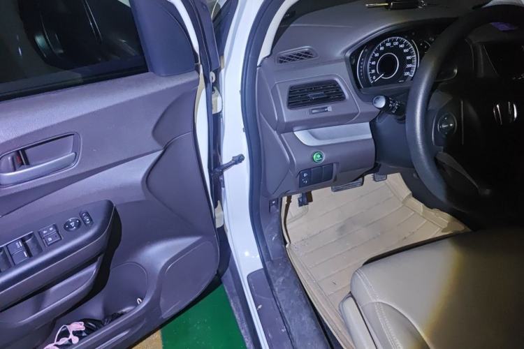 Used Honda CR-V 2012 2.0L two-wheel drive urban version Driver Seat