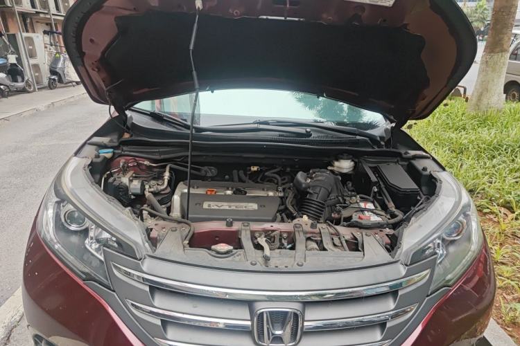 Used Honda CR-V 2012 2.4L four-wheel drive luxury version Engine Bay