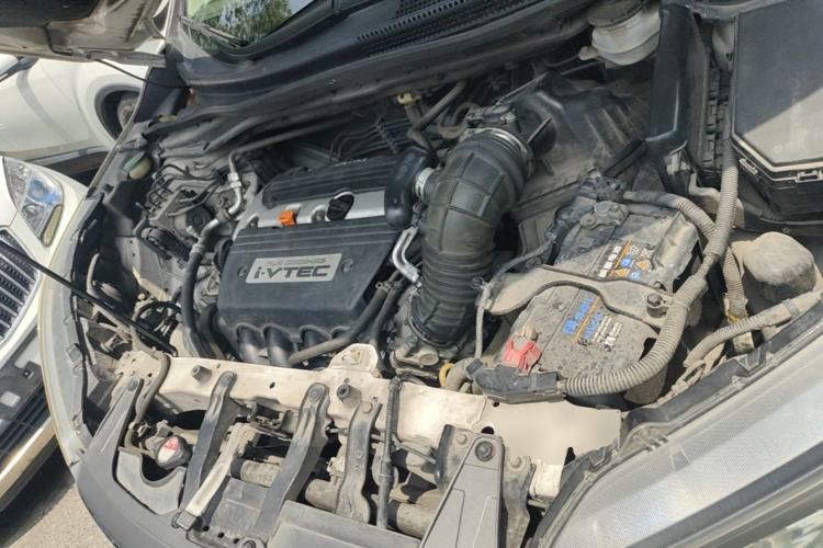 Used Honda CR-V 2012 2.4L four-wheel drive luxury version Engine Bay
