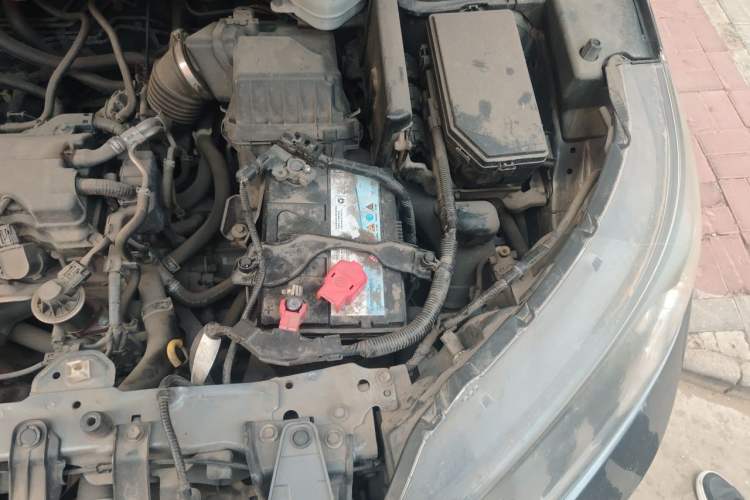 Used Honda CR-V 2012 2.0L Four-wheel Drive Classic Edition Engine Bay Left