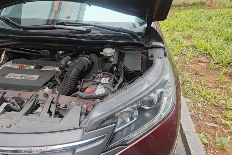 Used Honda CR-V 2012 2.4L four-wheel drive luxury version Engine Bay Left