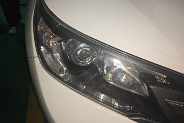 Used Honda CR-V 2012 2.0L two-wheel drive urban version Right Front Headlight