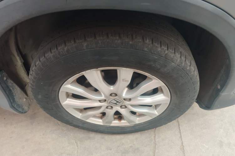 Used Honda CR-V 2012 2.0L Four-wheel Drive Classic Edition Right Front Wheel Hub