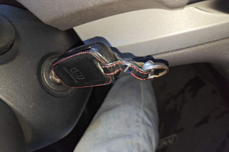 Used Honda CR-V 2012 2.0L two-wheel drive urban version Vehicle Key