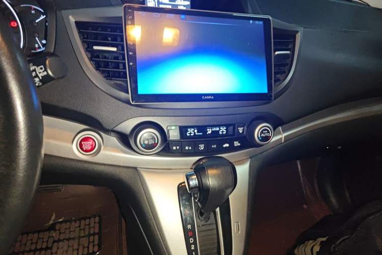Used Honda CR-V 2012 2.4L four-wheel drive luxury version Audio And AC Panel