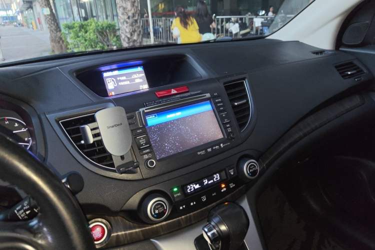 Used Honda CR-V 2012 2.4L Four-wheel Drive Prestige Edition Audio And AC Panel