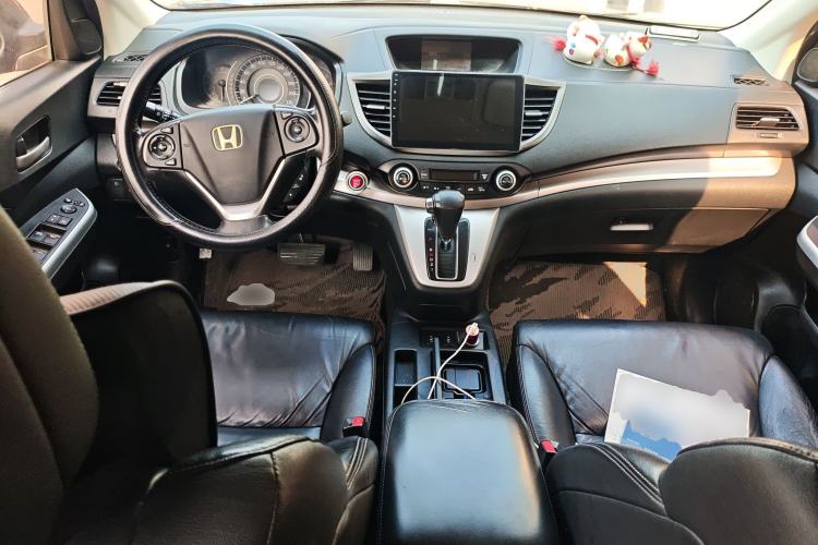 Used Honda CR-V 2012 2.4L four-wheel drive luxury version Center Console