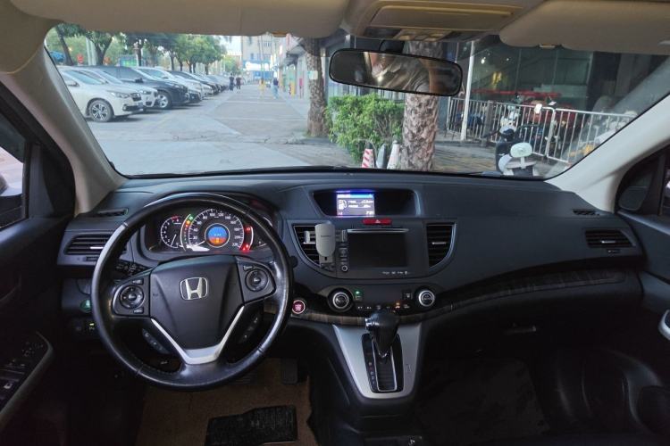 Used Honda CR-V 2012 2.4L Four-wheel Drive Prestige Edition Center Console