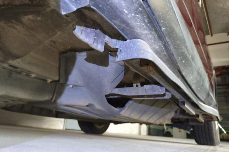 Used Honda CR-V 2012 2.4L four-wheel drive luxury version Chassis Front Left