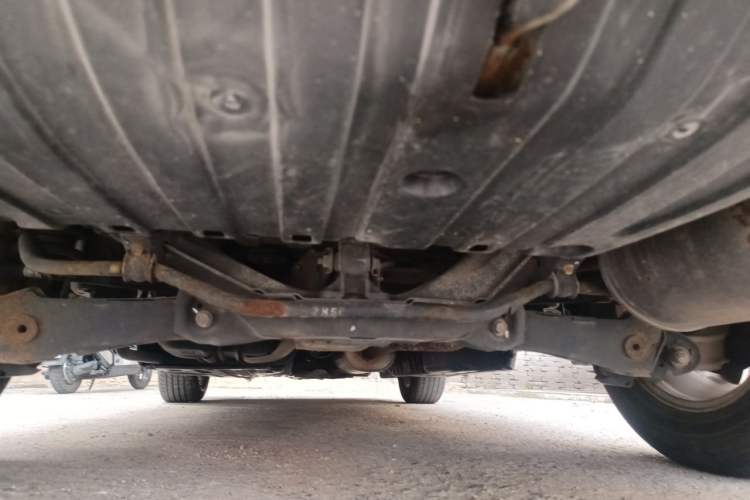 Used Honda CR-V 2012 2.4L four-wheel drive luxury version Chassis Rear