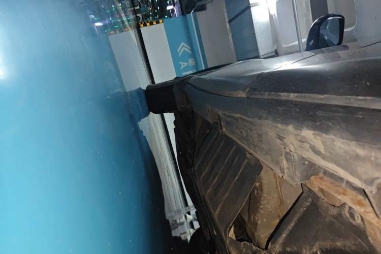 Used Honda CR-V 2012 2.4L four-wheel drive luxury version Chassis Rear Left