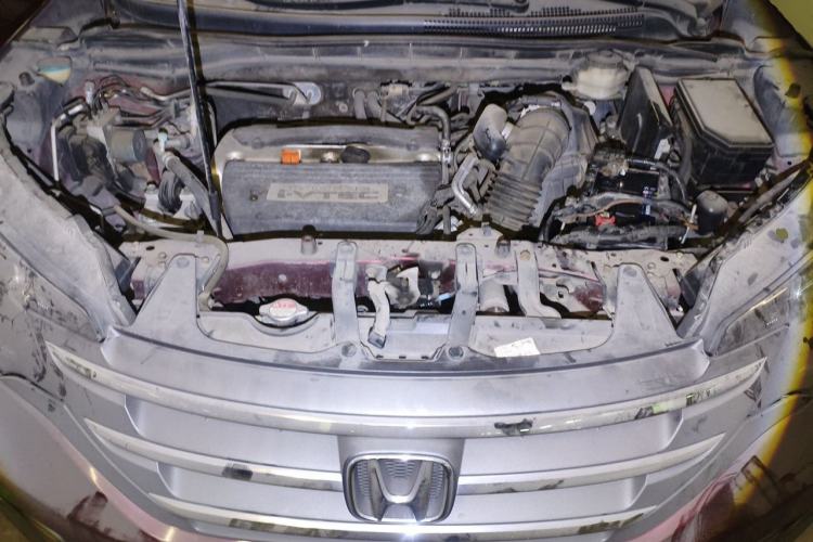 Used Honda CR-V 2012 2.4L four-wheel drive luxury version Engine Bay