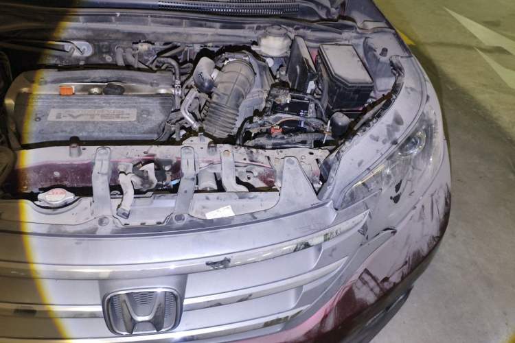 Used Honda CR-V 2012 2.4L four-wheel drive luxury version Engine Bay Left