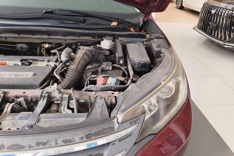 Used Honda CR-V 2012 2.4L four-wheel drive luxury version Engine Bay Left