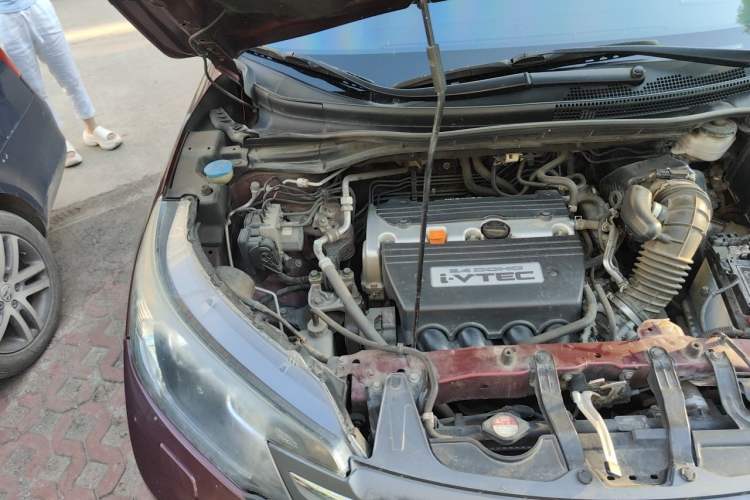 Used Honda CR-V 2012 2.4L Four-Wheel Drive Prestige Navigation Edition Engine Bay Right