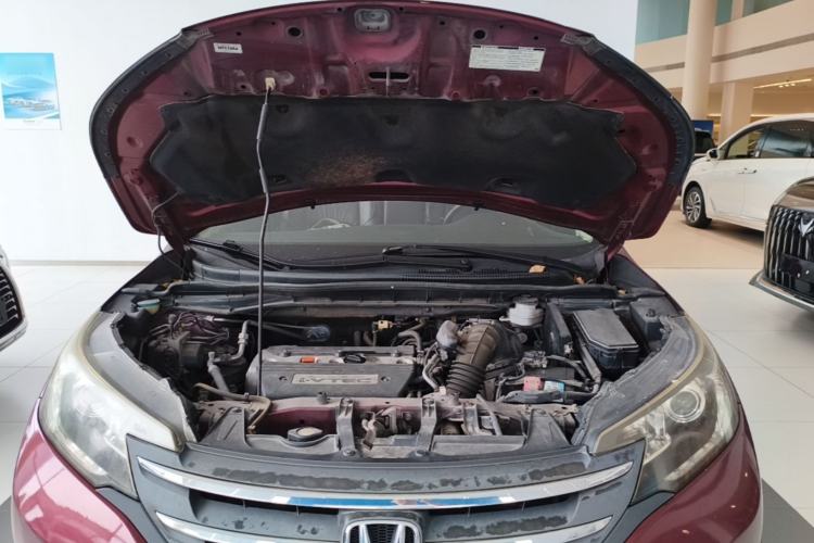 Used Honda CR-V 2012 2.4L four-wheel drive luxury version Engine Bay