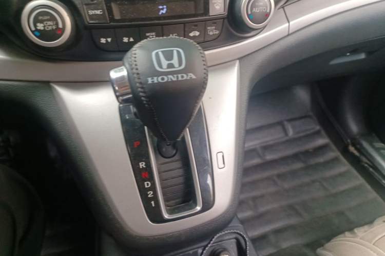 Used Honda CR-V 2012 2.4L four-wheel drive luxury version Gear Lever