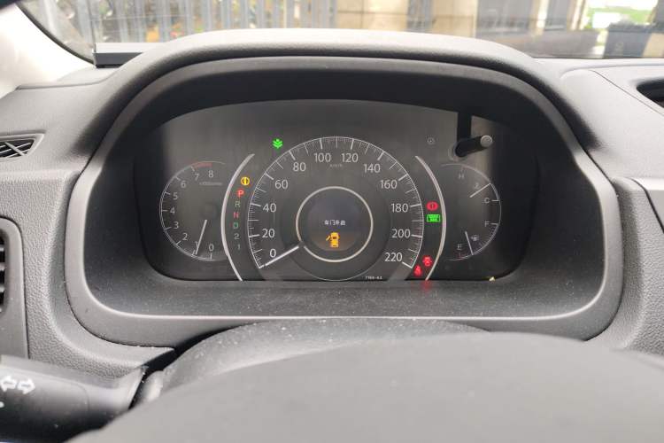Used Honda CR-V 2012 2.4L four-wheel drive luxury version Instrument Cluster