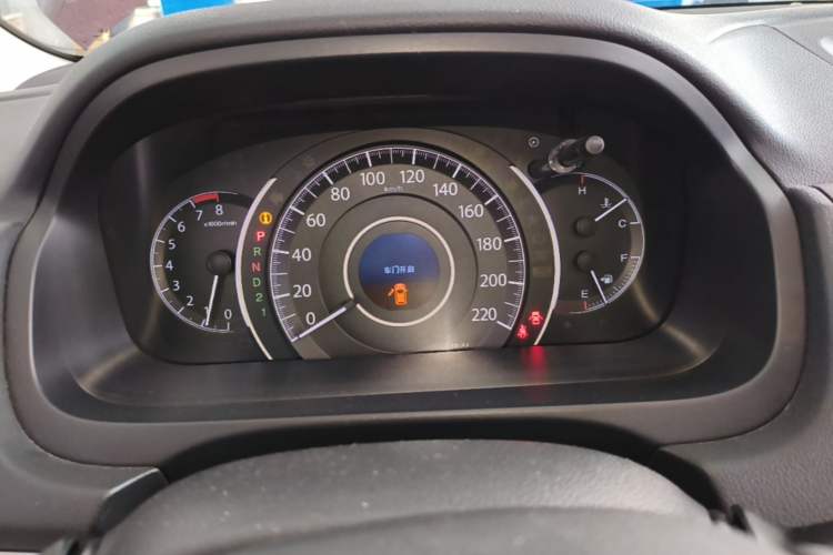 Used Honda CR-V 2012 2.4L four-wheel drive luxury version Instrument Cluster