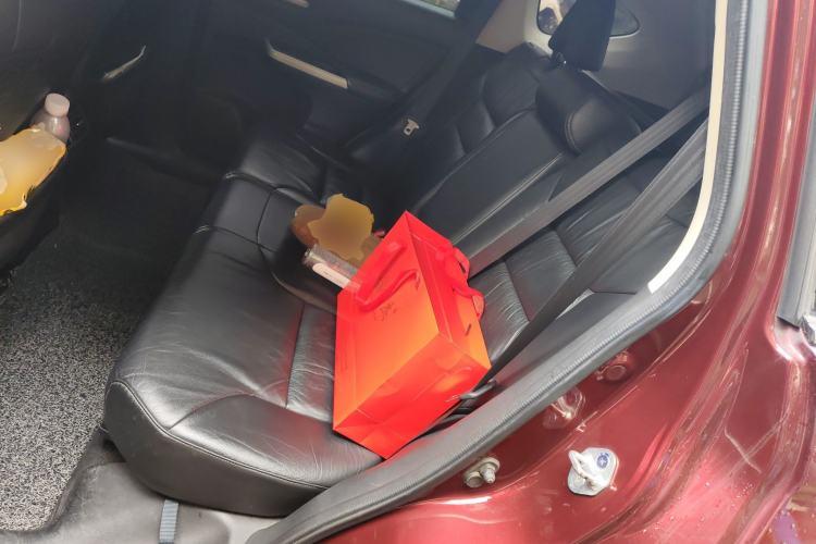 Used Honda CR-V 2012 2.4L four-wheel drive luxury version Left Rear Seat