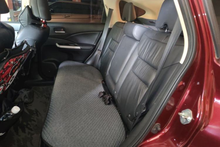 Used Honda CR-V 2012 2.4L four-wheel drive luxury version Left Rear Seat