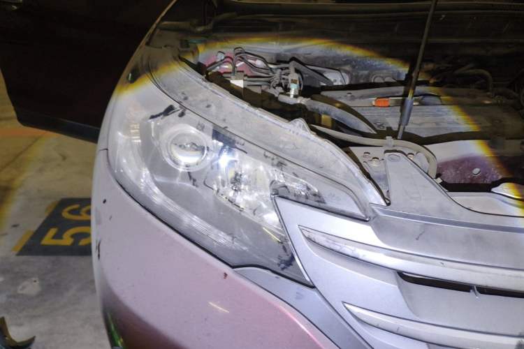 Used Honda CR-V 2012 2.4L four-wheel drive luxury version Right Front Headlight