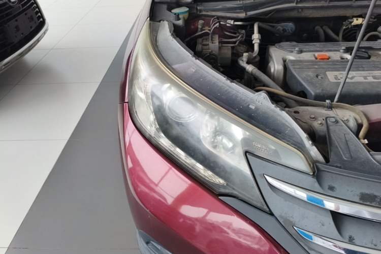 Used Honda CR-V 2012 2.4L four-wheel drive luxury version Right Front Headlight