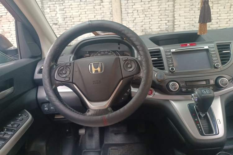 Used Honda CR-V 2012 2.4L four-wheel drive luxury version Steering Wheel
