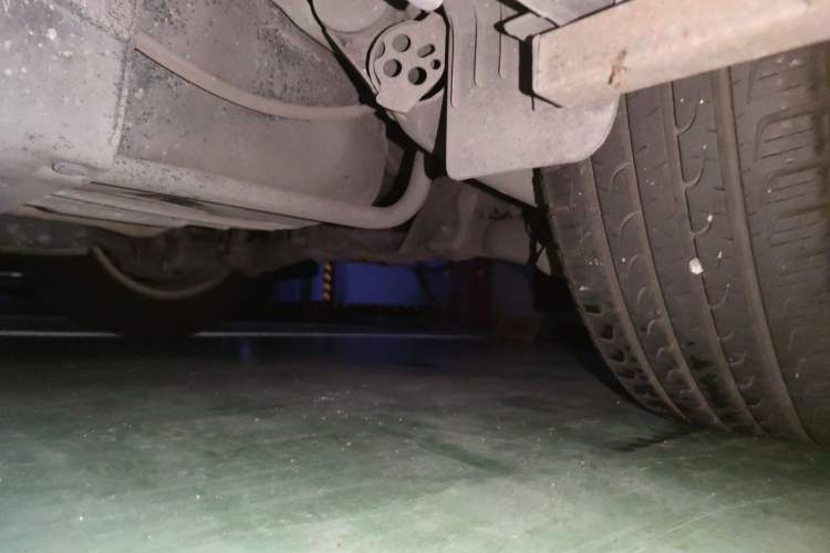 Used Honda CR-V 2012 2.0L two-wheel drive urban version Chassis Front Left