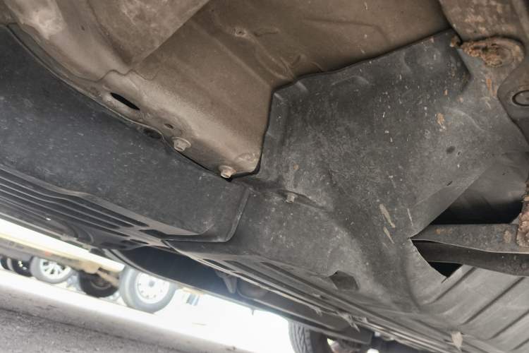 Used Honda CR-V 2012 2.4L four-wheel drive luxury version Chassis Front Left