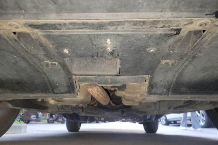 Used Honda CR-V 2012 2.0L two-wheel drive urban version Chassis Front