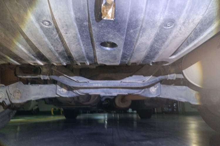 Used Honda CR-V 2012 2.0L two-wheel drive urban version Chassis Rear