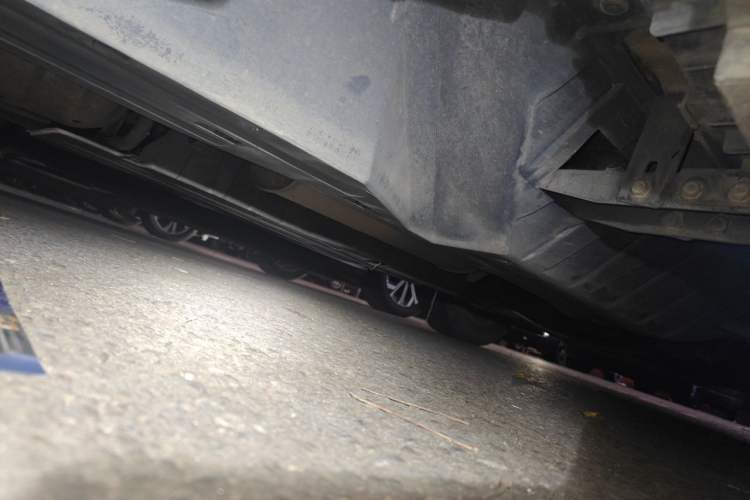 Used Honda CR-V 2012 2.4L four-wheel drive luxury version Chassis Rear Right