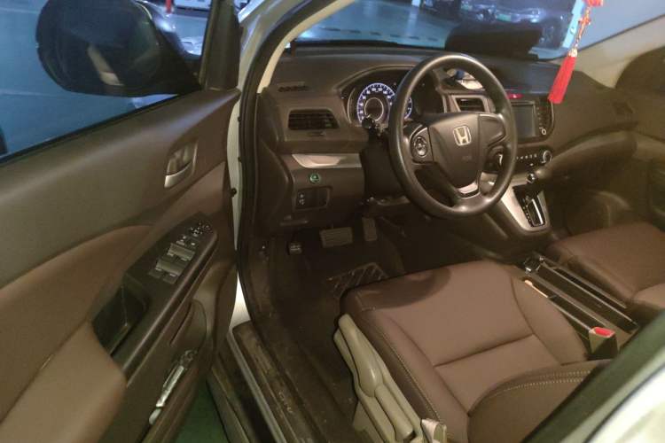 Used Honda CR-V 2012 2.0L two-wheel drive urban version Driver Seat