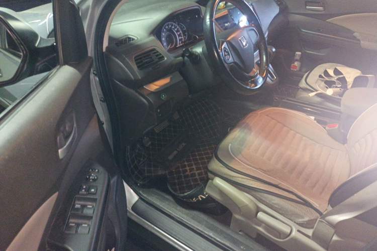 Used Honda CR-V 2012 2.0L two-wheel drive urban version Driver Seat