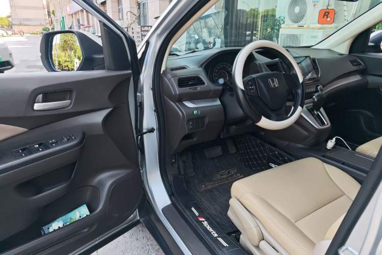 Used Honda CR-V 2012 2.0L two-wheel drive urban version Driver Seat
