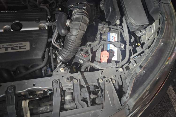 Used Honda CR-V 2012 2.4L four-wheel drive luxury version Engine Bay Left