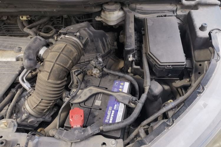 Used Honda CR-V 2012 2.4L four-wheel drive luxury version Engine Bay Left