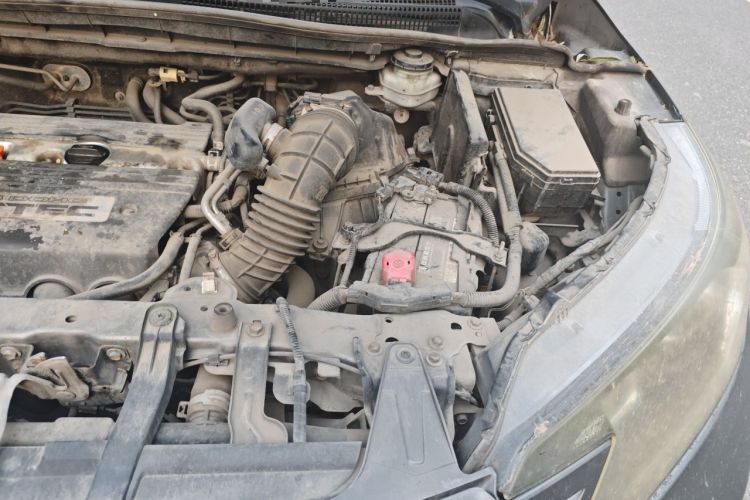 Used Honda CR-V 2012 2.4L four-wheel drive luxury version Engine Bay Left